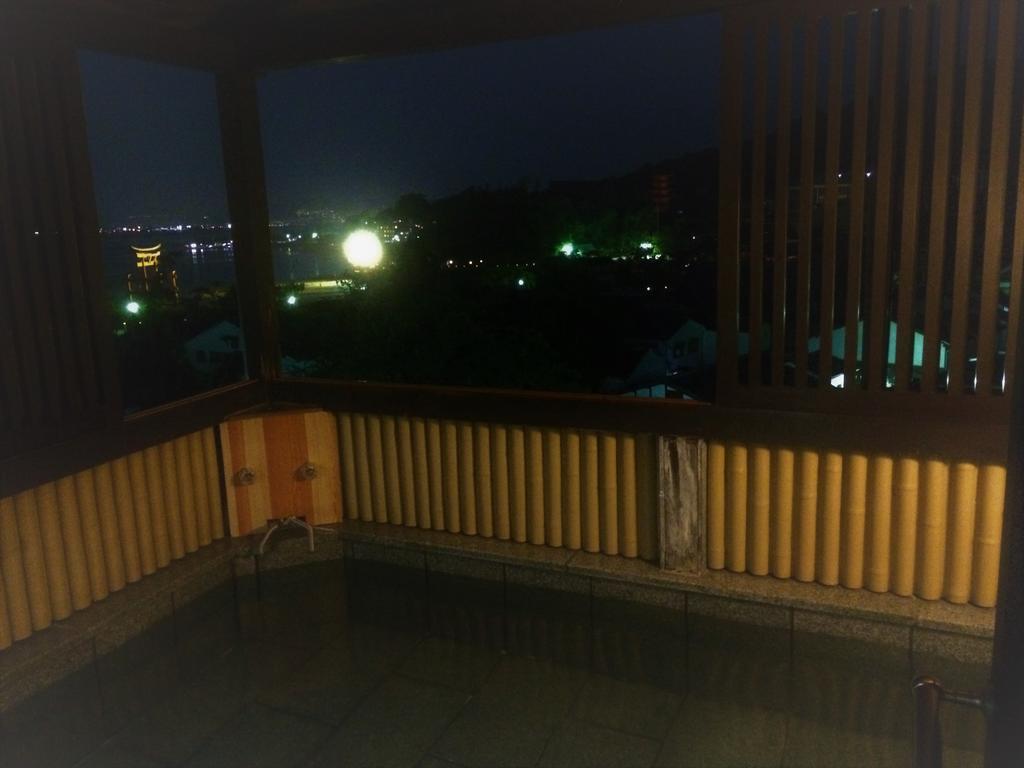 Hotel Jukeiso Hatsukaichi Exterior foto